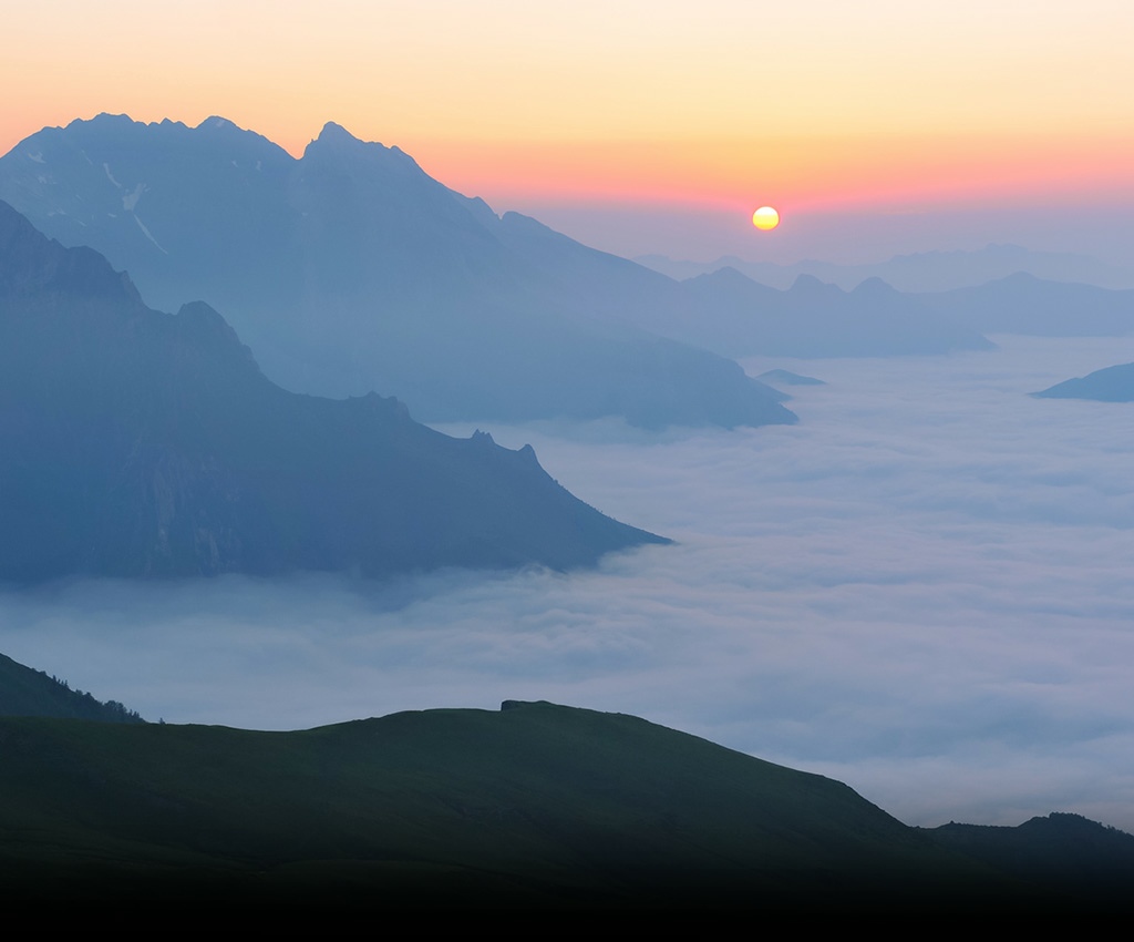 Néouvielle depuis le lac d'Aumar dans la réserve du Néouvielle