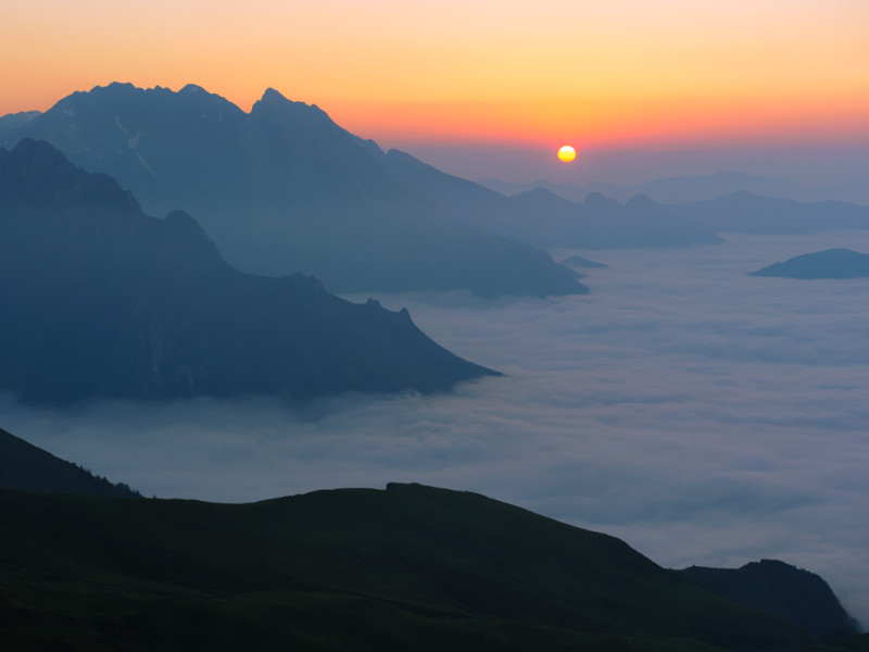 Couché de soleil depuis le Cabaliros Couché de soleil depuis le Cabaliros